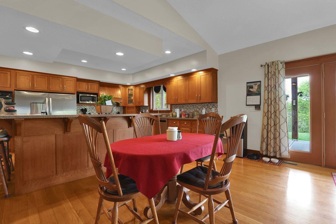 8206 Winding Run Road, Saint Louisville, Ohio image 12
