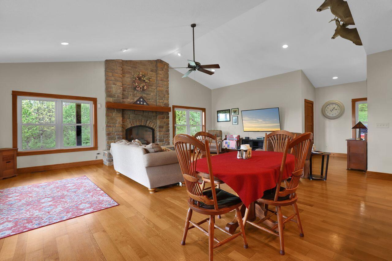 8206 Winding Run Road, Saint Louisville, Ohio image 11