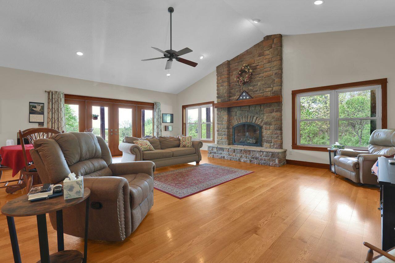 8206 Winding Run Road, Saint Louisville, Ohio image 9