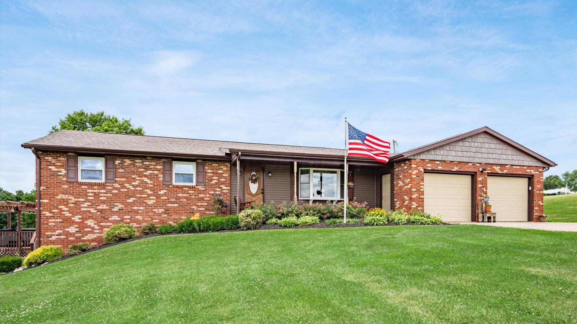 155 Fulkerson Road, Zanesville, Ohio image 3