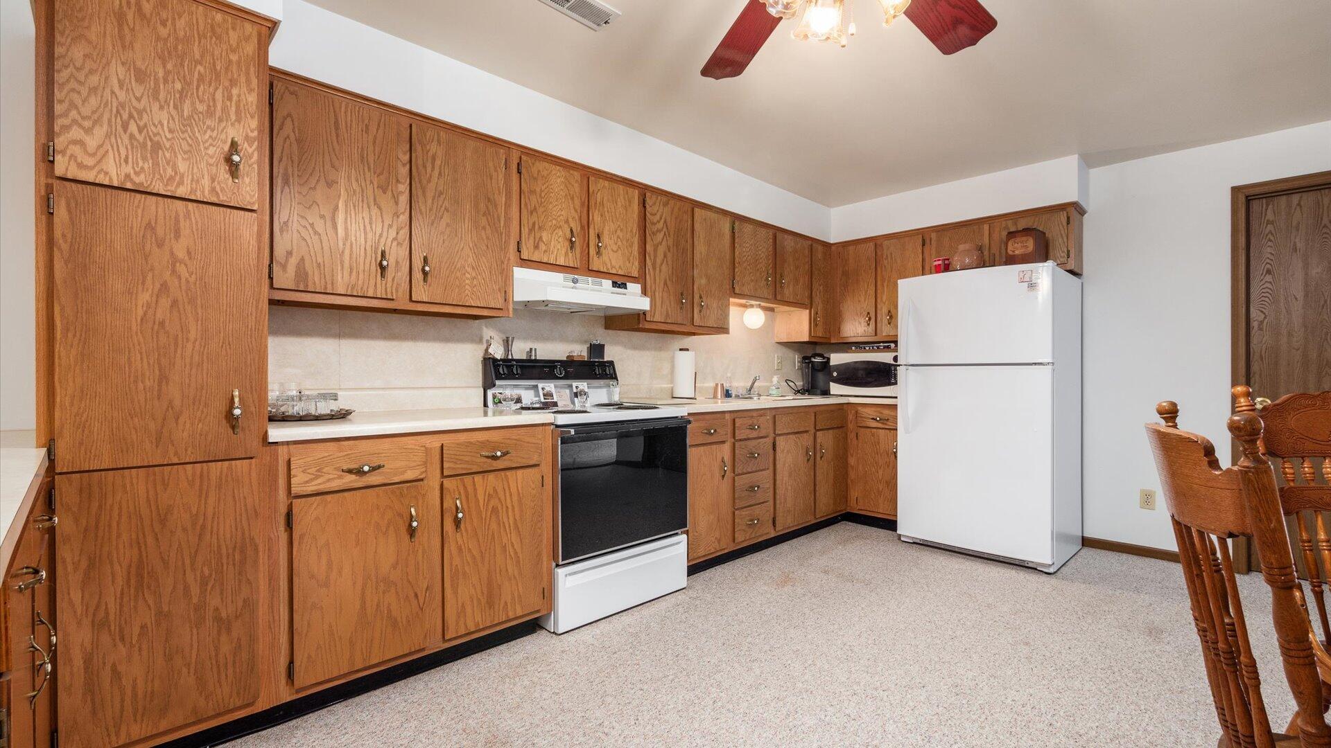 155 Fulkerson Road, Zanesville, Ohio image 33