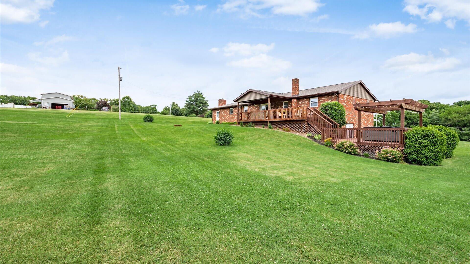 155 Fulkerson Road, Zanesville, Ohio image 40