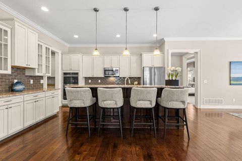 Tiny photo for 8381 Laidbrook Place, New Albany, OH 43054 (MLS # 225042392)