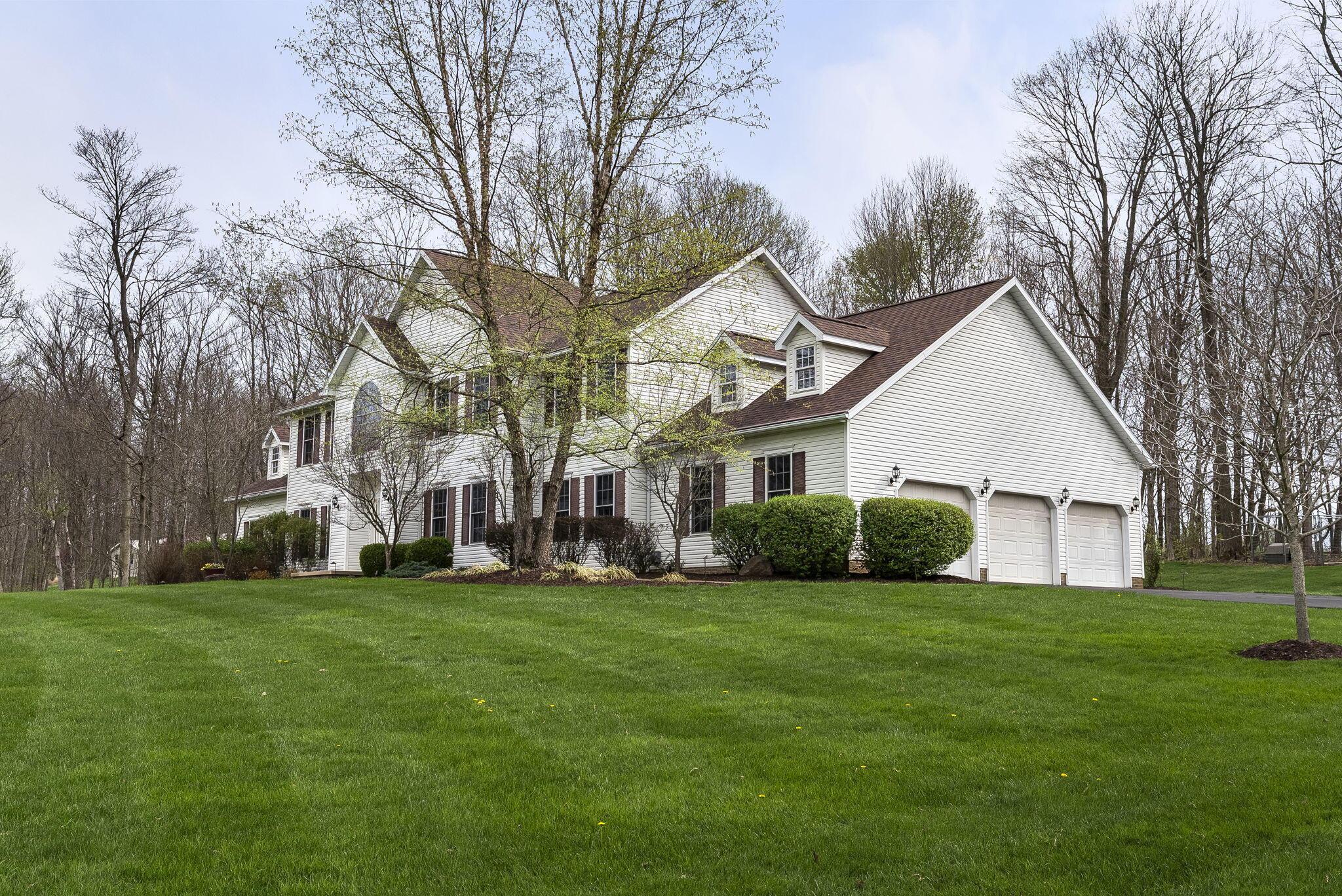 3763 Maxwell Road