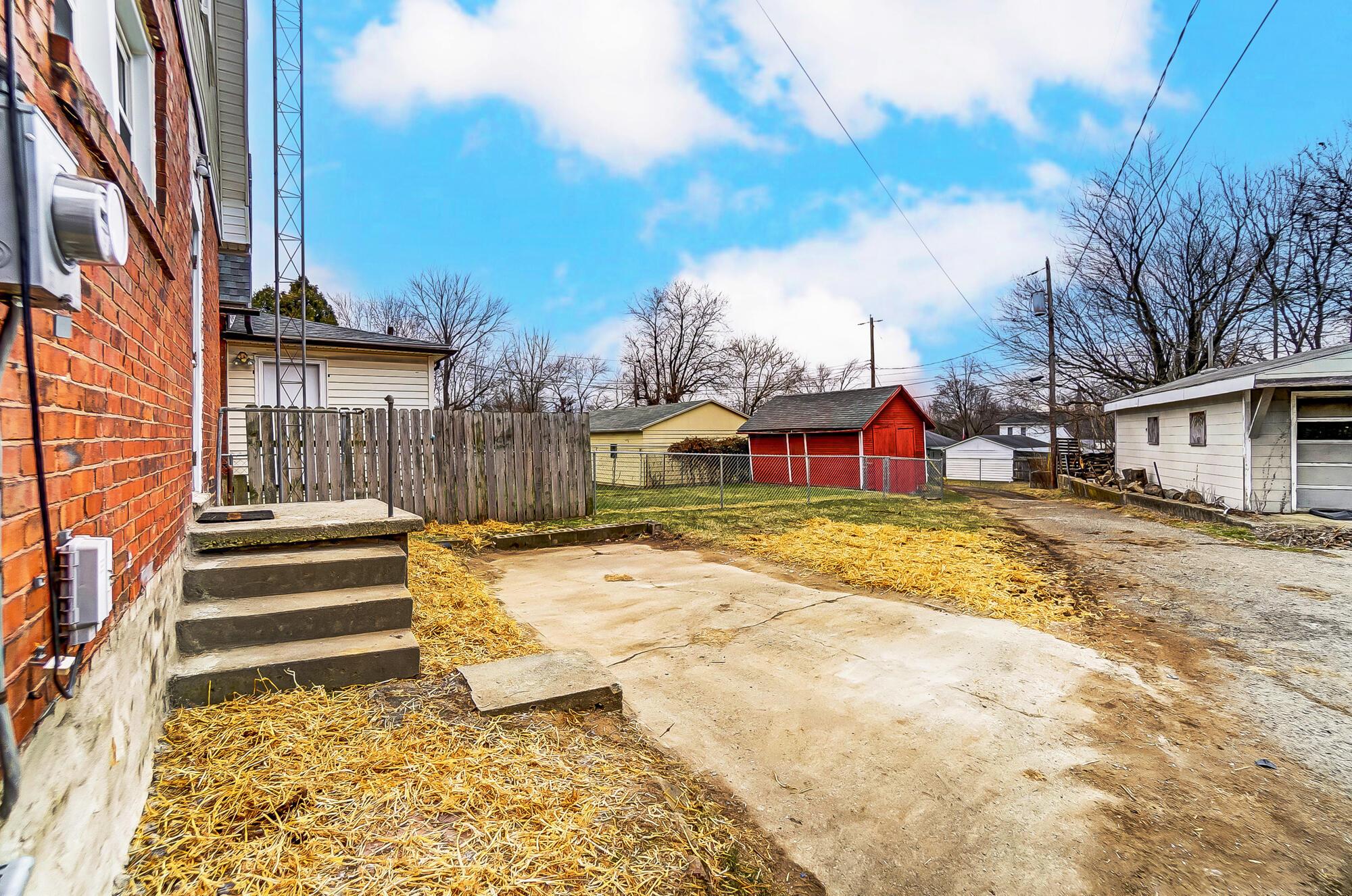 825 Oak Street, Springfield, Ohio image 5