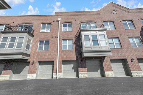 Tiny photo for 539 W 1st Avenue 310 #310, Columbus, OH 43215 (MLS # 225037489)