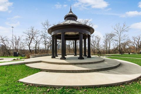 Tiny photo for 539 W 1st Avenue 310 #310, Columbus, OH 43215 (MLS # 225037489)