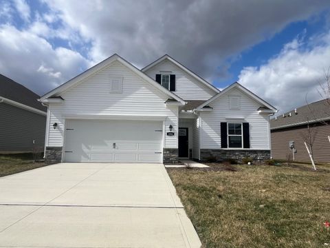 Photo of 495 Darliene Drive, Plain City, OH 43064 (MLS # 225041801)