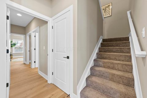 Tiny photo for 5608 Apothecary Way, New Albany, OH 43054 (MLS # 225029631)
