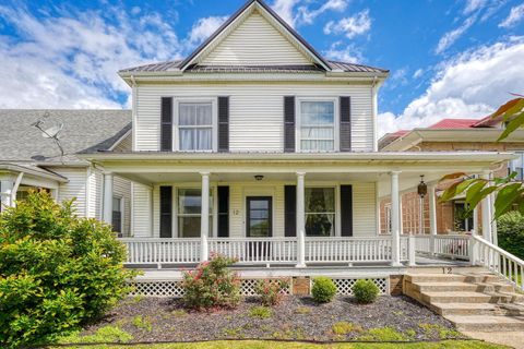 Photo of 12 W South Street, Jackson, OH 45640 (MLS # 226009316)