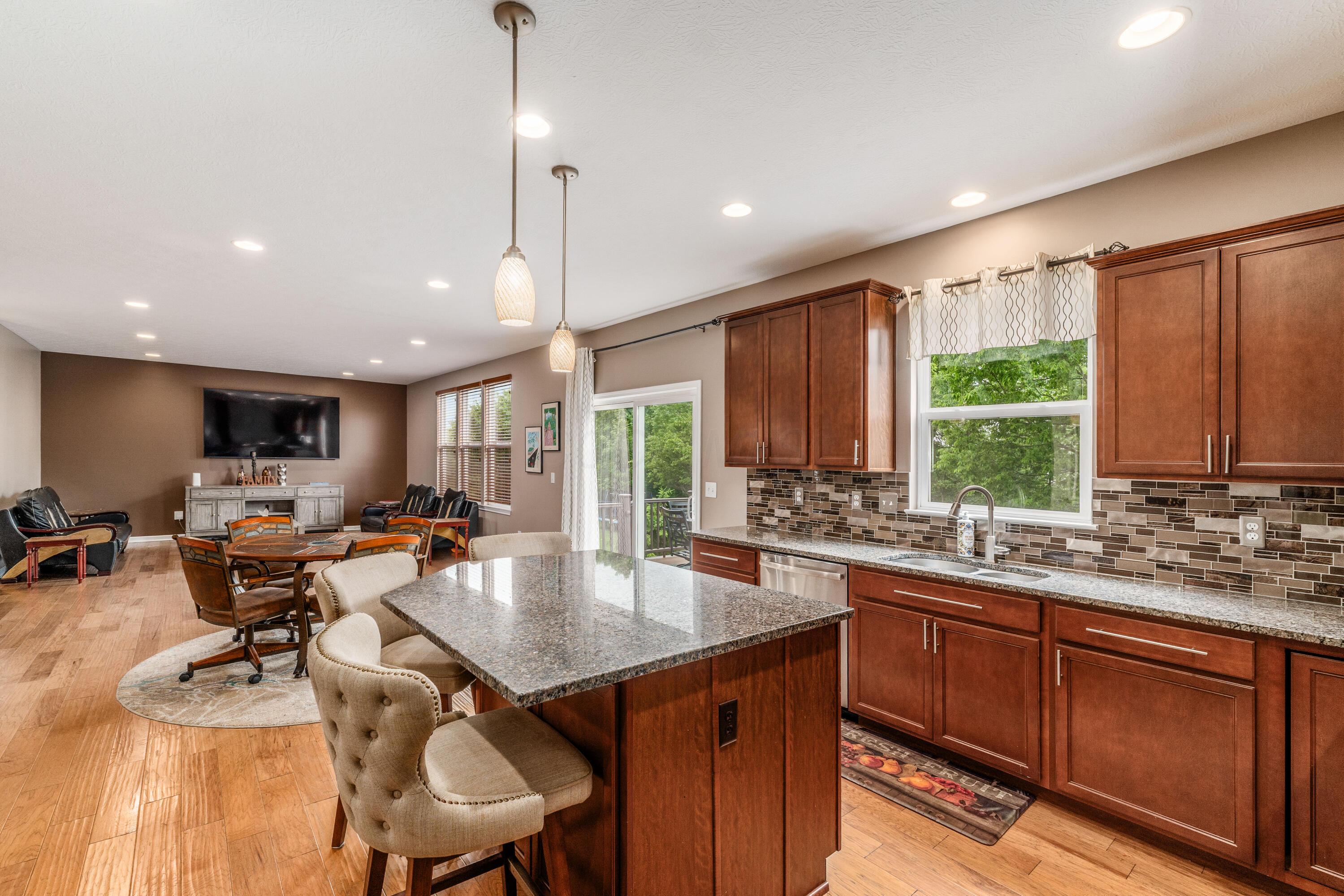 11581 Daventry Drive, Pickerington, Ohio image 18