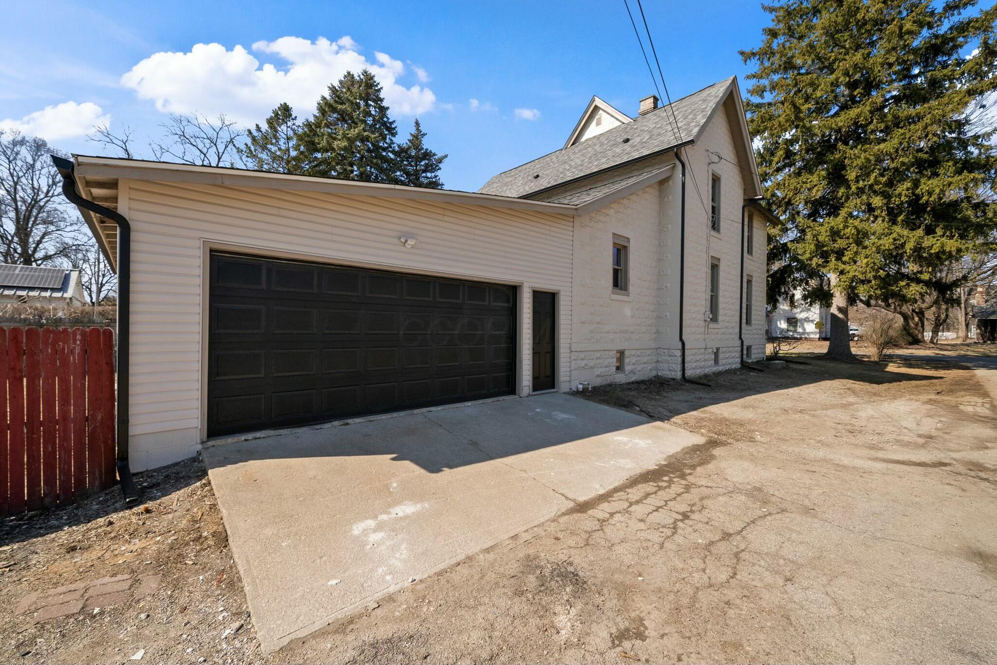 503 E High Street, Ashley, Ohio image 3