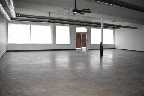 Photo of 3941 E Main Street, Columbus, OH 43213 (MLS # 226007626)