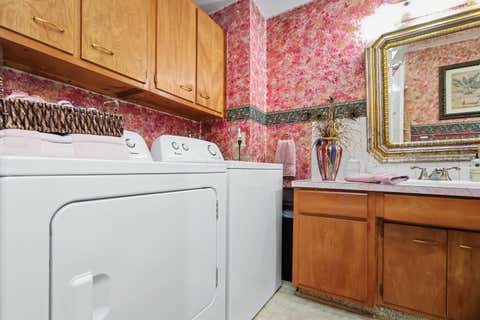 Tiny photo for 524 State Route 314 N, Mansfield, OH 44903 (MLS # 226028772)