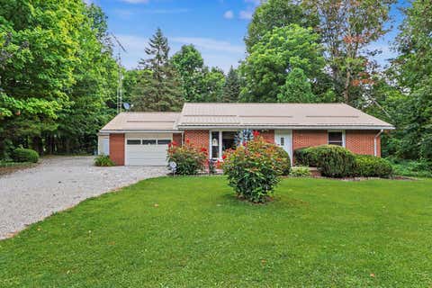 Photo of 524 State Route 314 N, Mansfield, OH 44903 (MLS # 226028772)