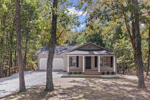 Photo of 23 Valleyview Court, Howard, OH 43028 (MLS # 225035146) Photo of 23 Valleyview Court, Howard, OH 43028 (MLS # 225035146)