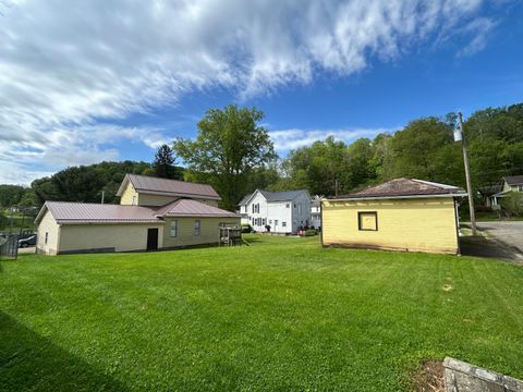 Tiny photo for 102 8th Street, Malta, OH 43758 (MLS # 225037754)