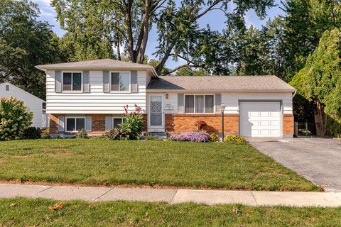 Photo of 2901 Renfro Road, Columbus, OH 43232 (MLS # 225037869)