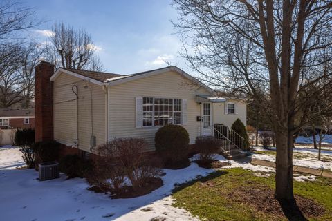 Tiny photo for 44 Strathmore Boulevard, Athens, OH 45701 (MLS # 226004289)