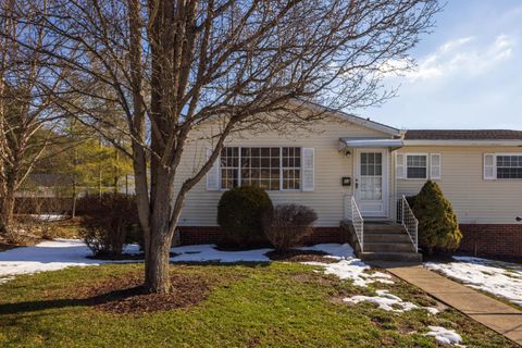 Tiny photo for 44 Strathmore Boulevard, Athens, OH 45701 (MLS # 226004289)