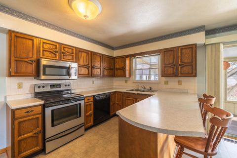 Tiny photo for 44 Strathmore Boulevard, Athens, OH 45701 (MLS # 226004289)