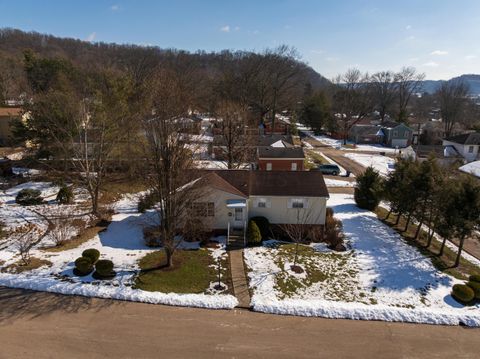 Tiny photo for 44 Strathmore Boulevard, Athens, OH 45701 (MLS # 226004289)