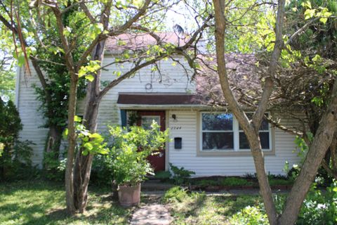 Photo of 2344 Century Drive, Columbus, OH 43211 (MLS # 226015602)