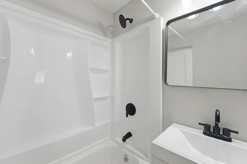 Tiny photo for 577 Barcher Road, Columbus, OH 43207 (MLS # 226000164)