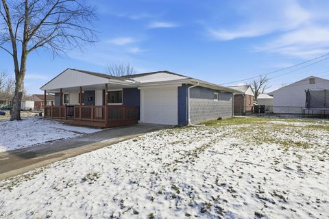 Tiny photo for 577 Barcher Road, Columbus, OH 43207 (MLS # 226000164)