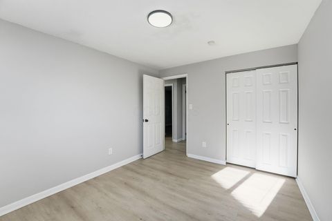 Tiny photo for 577 Barcher Road, Columbus, OH 43207 (MLS # 226000164)