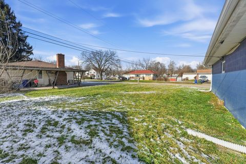 Tiny photo for 577 Barcher Road, Columbus, OH 43207 (MLS # 226000164)
