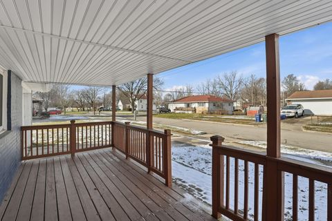 Tiny photo for 577 Barcher Road, Columbus, OH 43207 (MLS # 226000164)