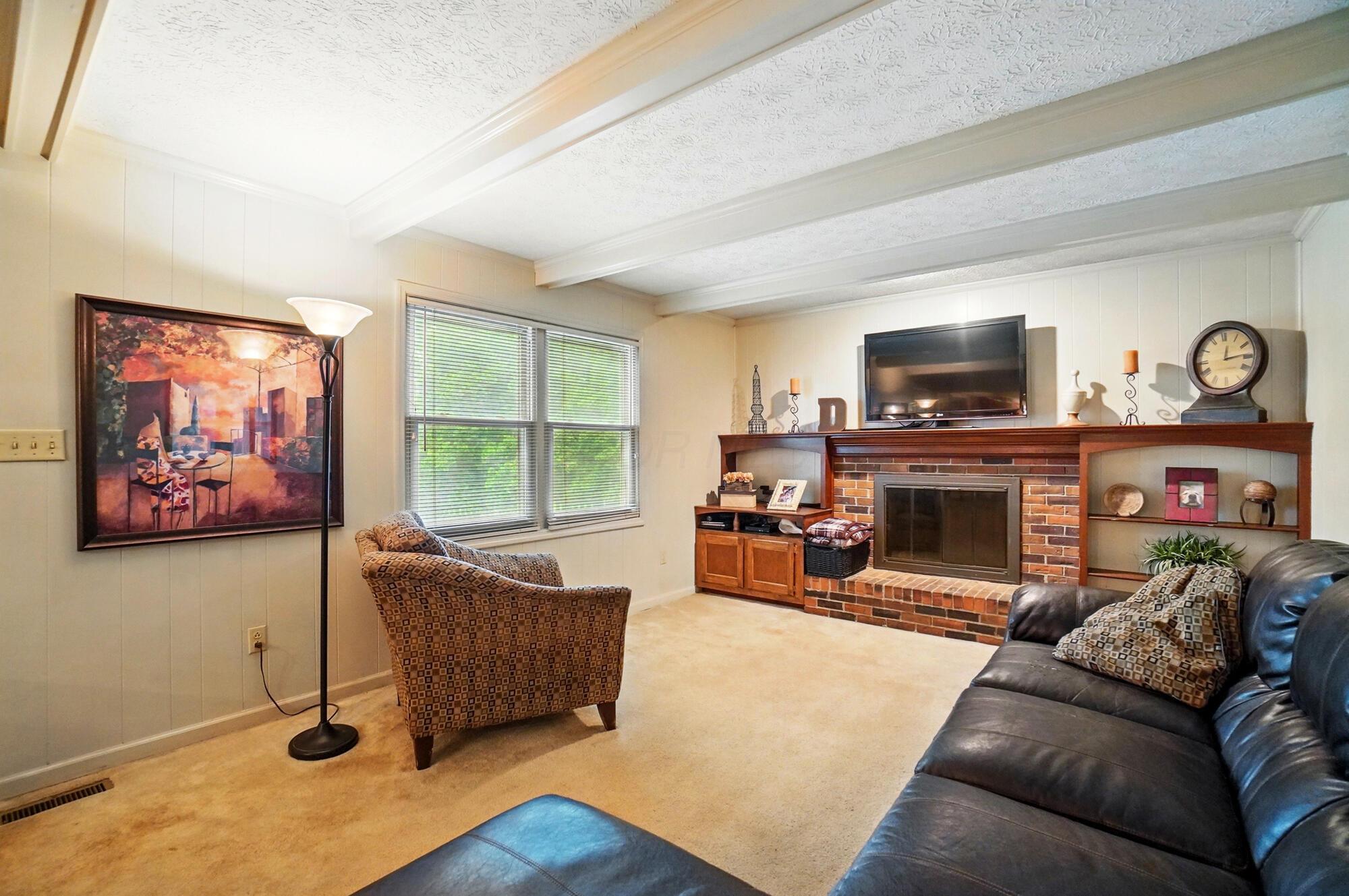 2517 Slateshire Drive, Dublin, Ohio image 4