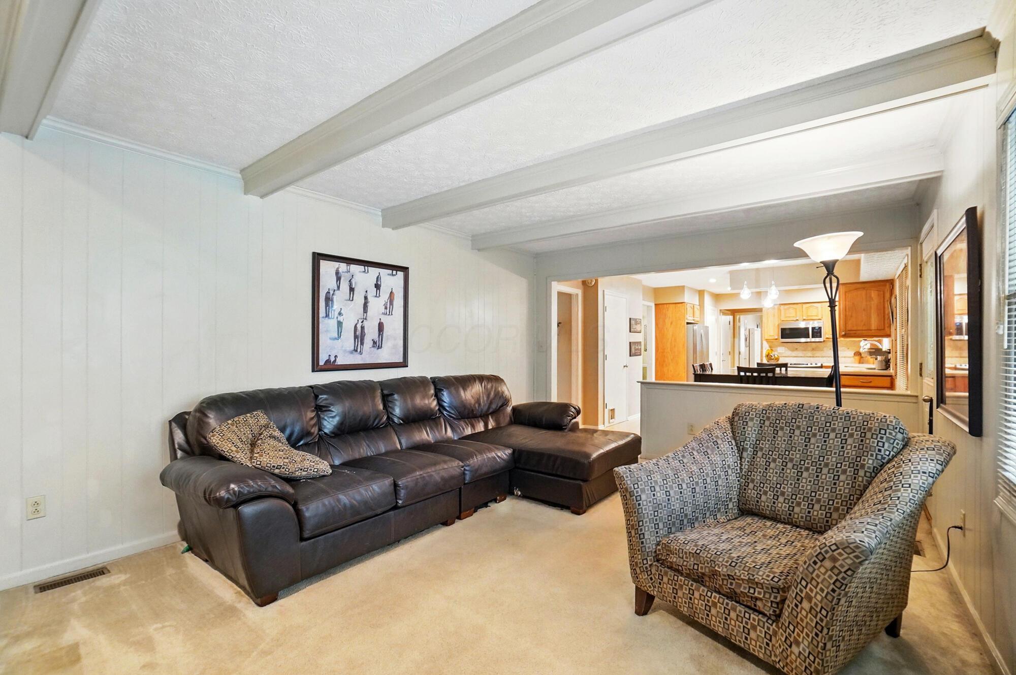 2517 Slateshire Drive, Dublin, Ohio image 7