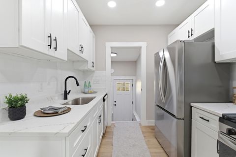 Tiny photo for 1376 N 6th Street, Columbus, OH 43201 (MLS # 226004892)