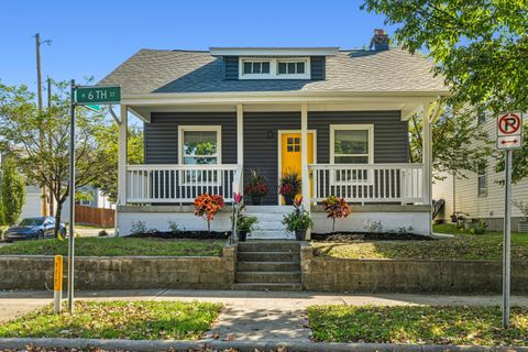 Photo of 1376 N 6th Street, Columbus, OH 43201 (MLS # 226004892)