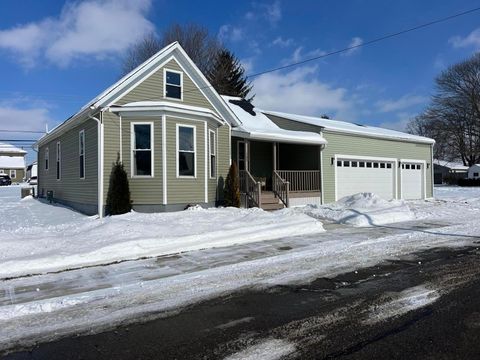 Photo of 108 E Church Street, Amanda, OH 43102 (MLS # 226002707)