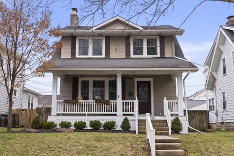 Photo of 1096 W 2nd Avenue, Grandview, OH 43212 (MLS # 226006629)