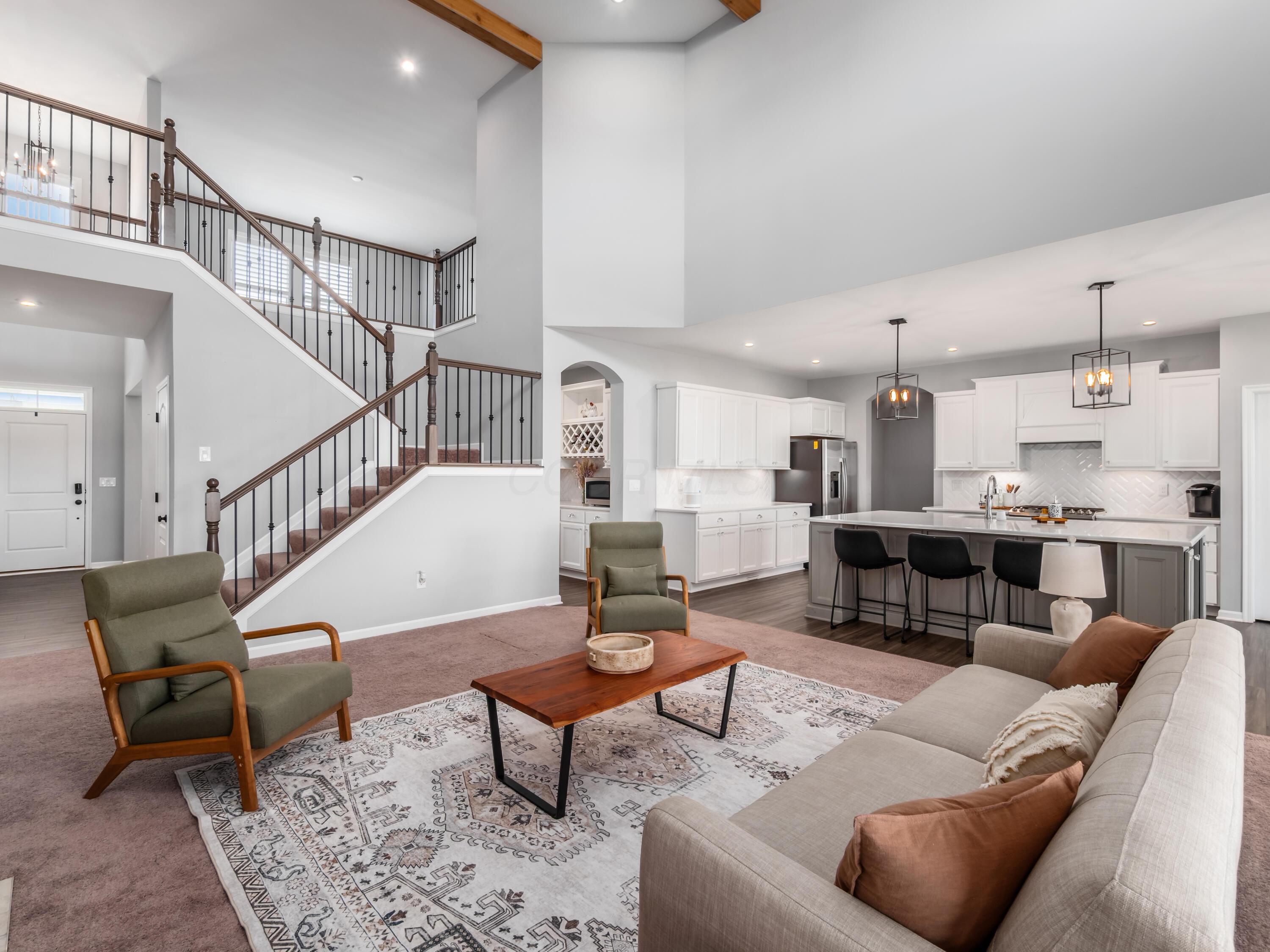 2570 Russell Woods Drive, Delaware, Ohio image 13