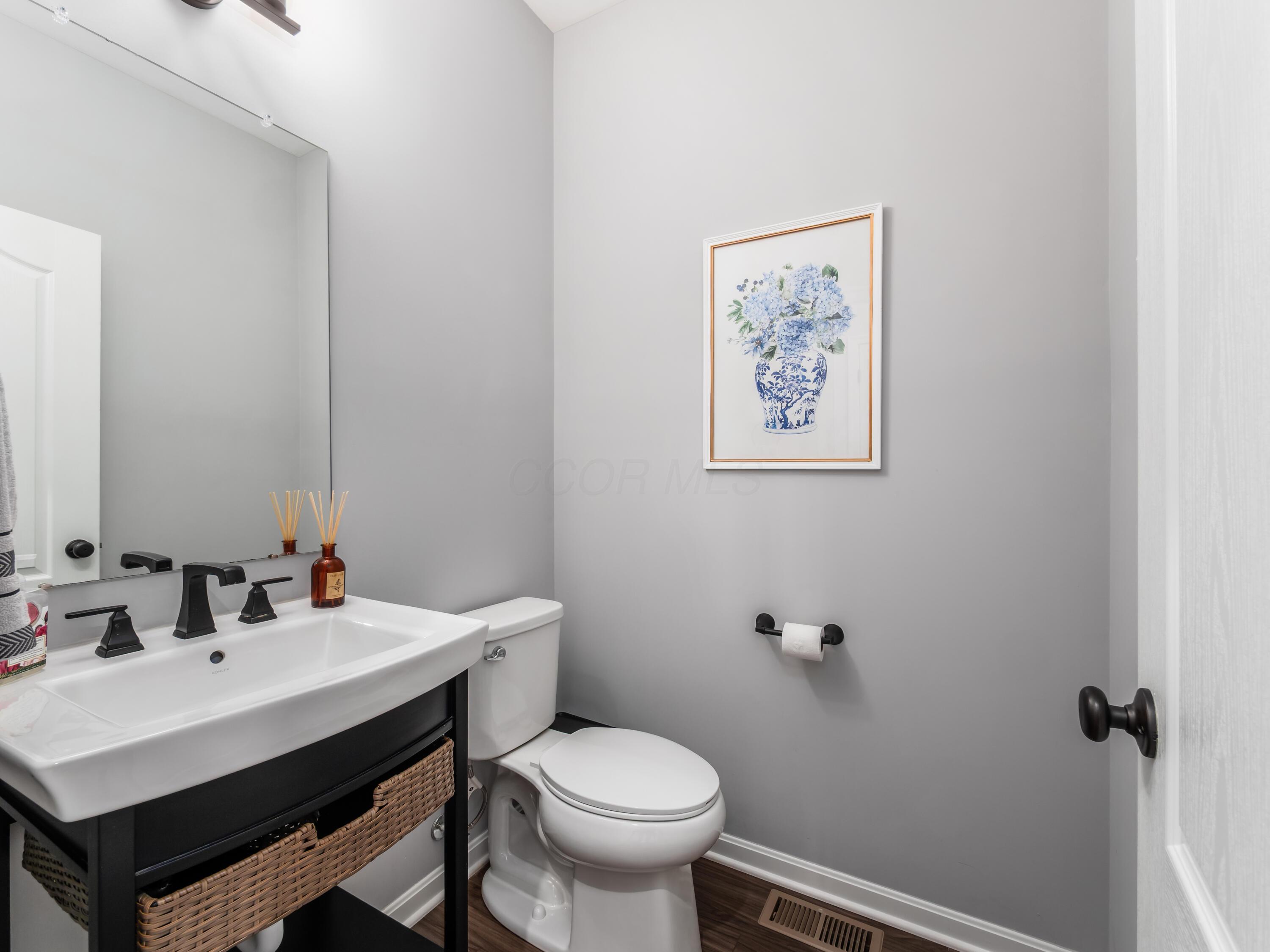 2570 Russell Woods Drive, Delaware, Ohio image 21