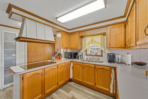 Tiny photo for 3200 Smeltzer Road 114 #114, Marion, OH 43302 (MLS # 225037583)