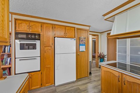 Tiny photo for 3200 Smeltzer Road 114 #114, Marion, OH 43302 (MLS # 225037583)