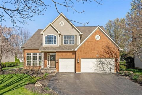 Photo of 7684 Quetzal Drive, Dublin, OH 43017 (MLS # 226009479)