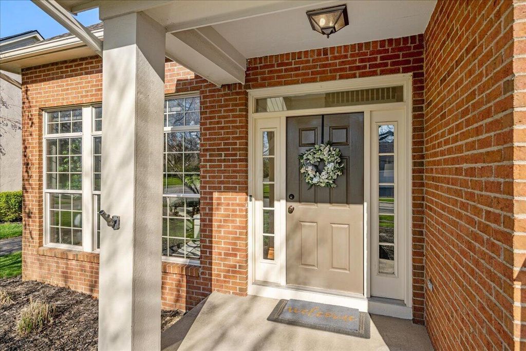 Photo of 7684 Quetzal Drive, Dublin, OH 43017 (MLS # 226009479)