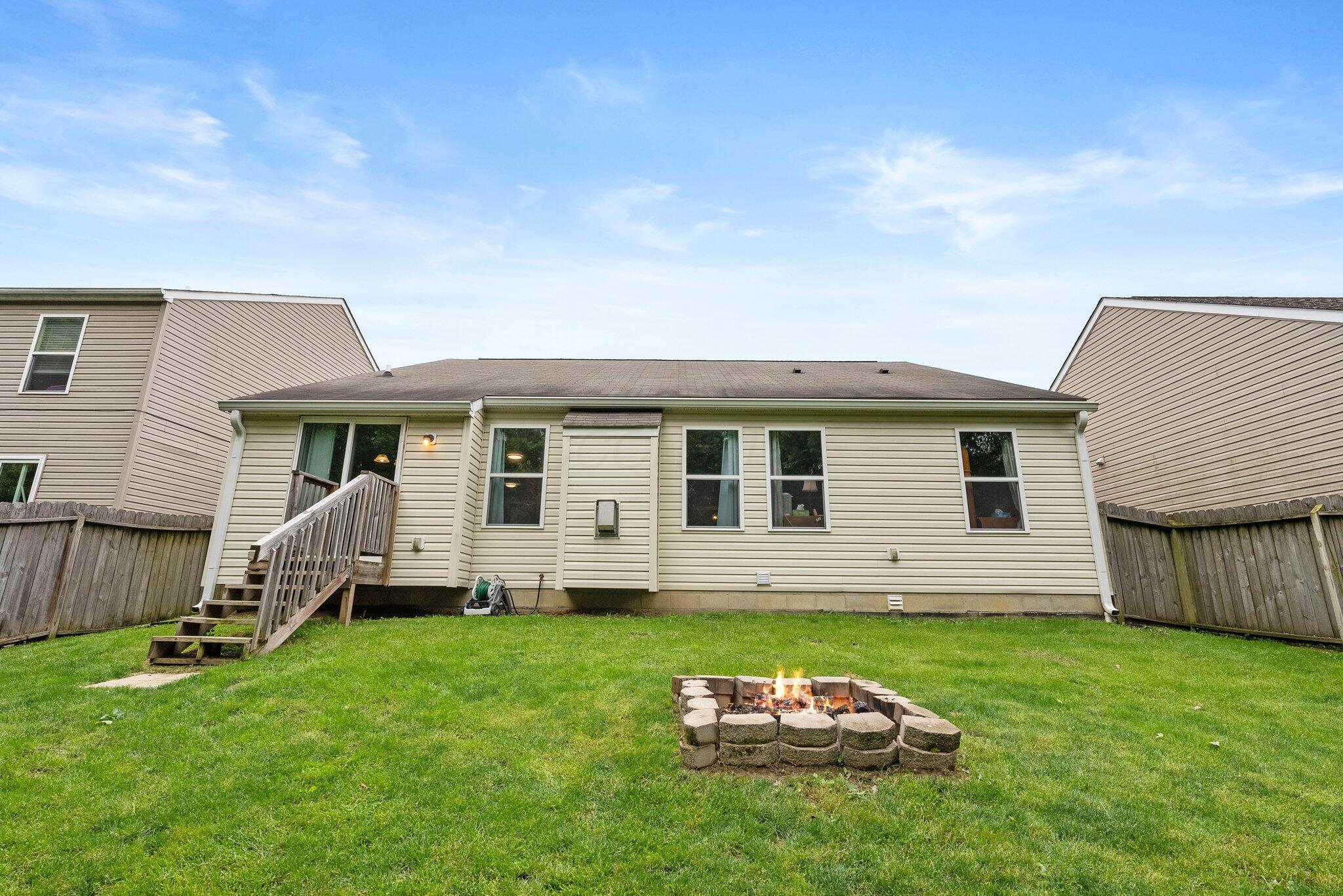 1883 Bay Port Drive, Grove City, Ohio image 24