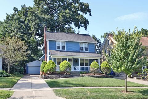 Photo of 565 Brevoort Road, Columbus, OH 43214 (MLS # 225029794)