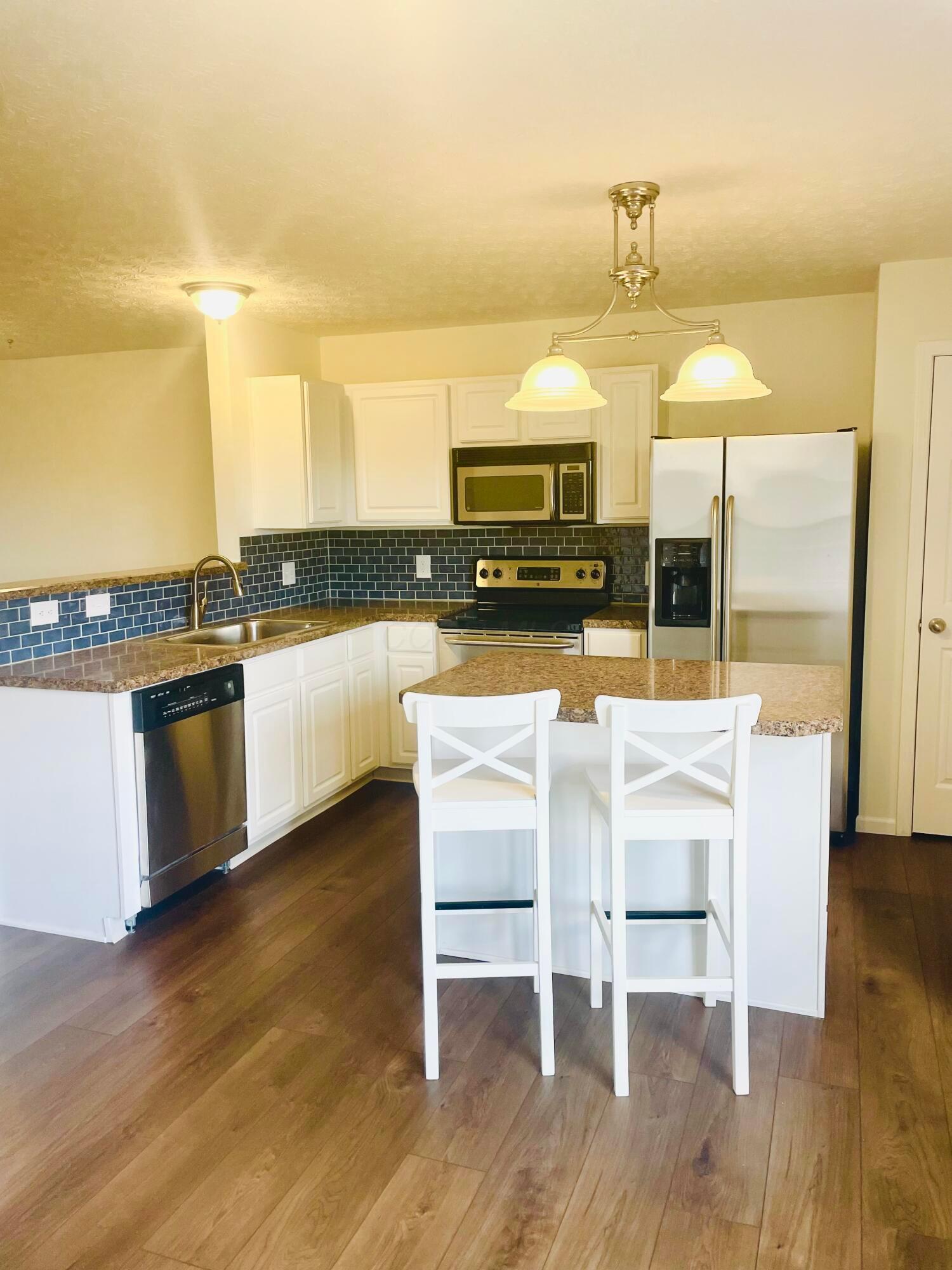 6003 Canyon Creek Drive #304, Dublin, Ohio image 3