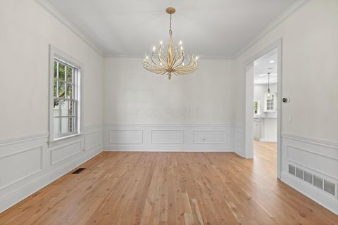 Tiny photo for 7555 Lambton Park Road, New Albany, OH 43054 (MLS # 225023231)