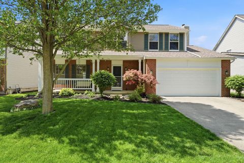 Photo of 7719 Schoolway Court, Dublin, OH 43016 (MLS # 226011758)