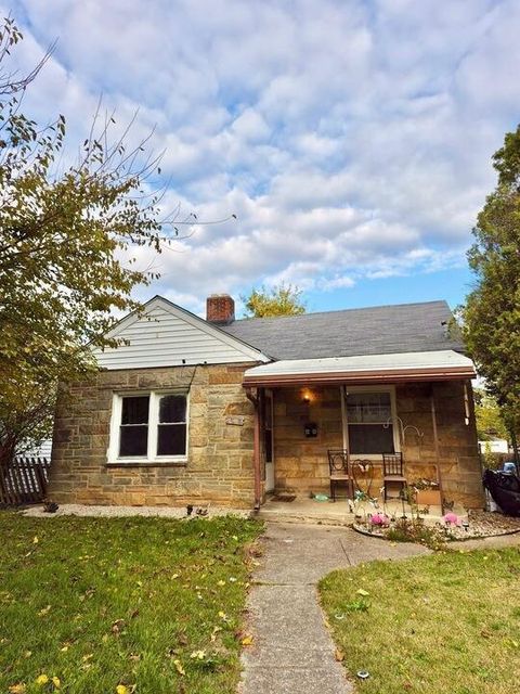 Photo of 648 Whitethorne Avenue, Columbus, OH 43223 (MLS # 225043369)
